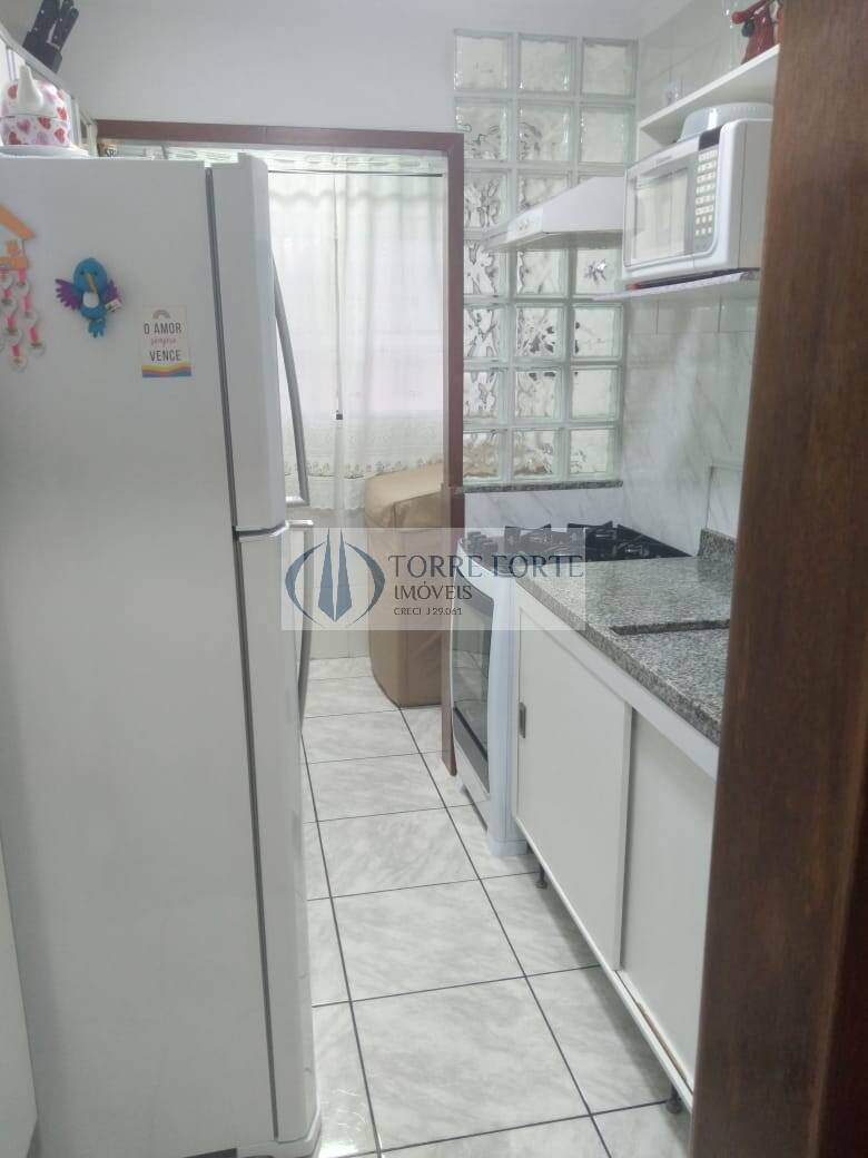 Apartamento à venda com 2 quartos, 55m² - Foto 16