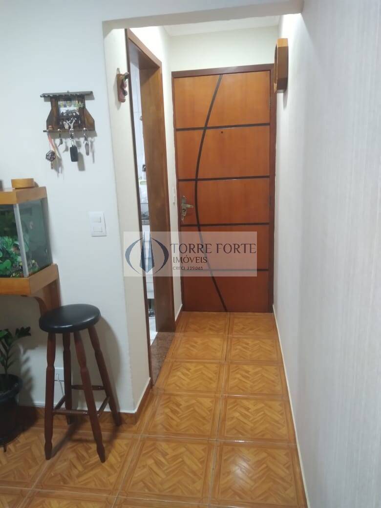 Apartamento à venda com 2 quartos, 55m² - Foto 15