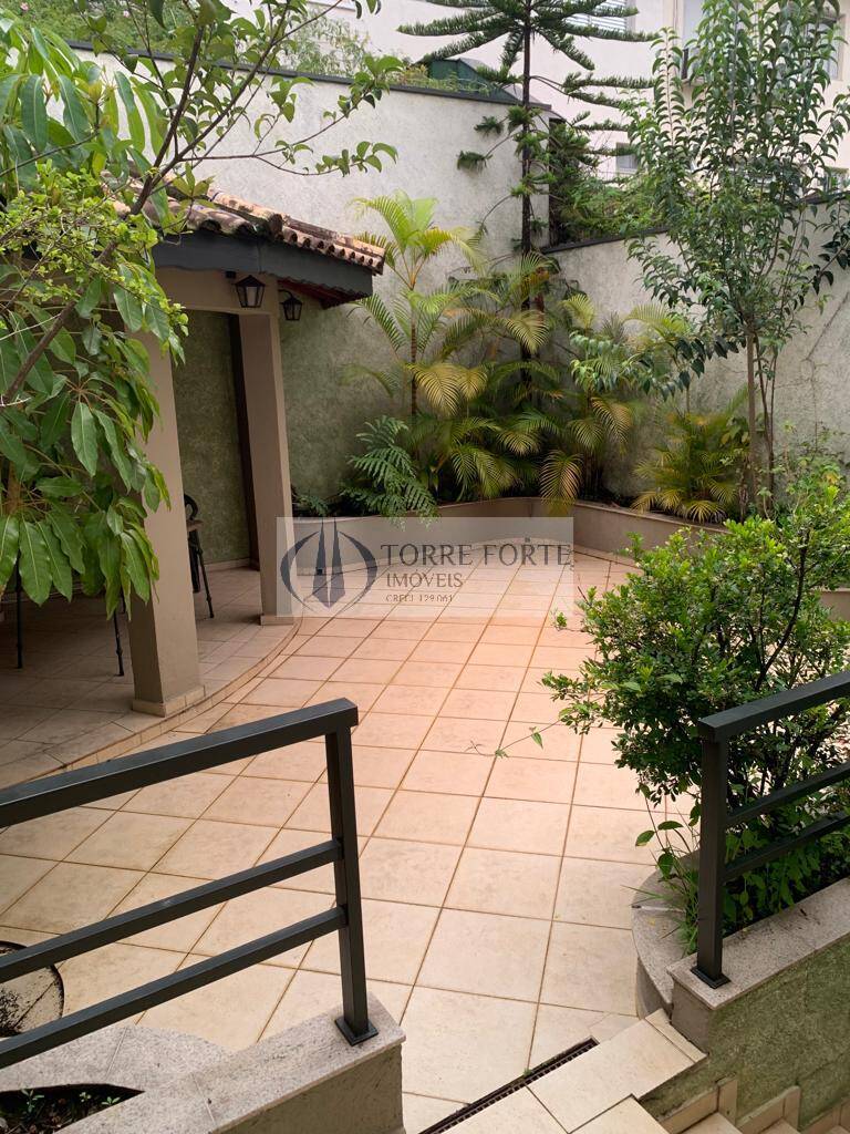 Casa à venda com 3 quartos, 250m² - Foto 16