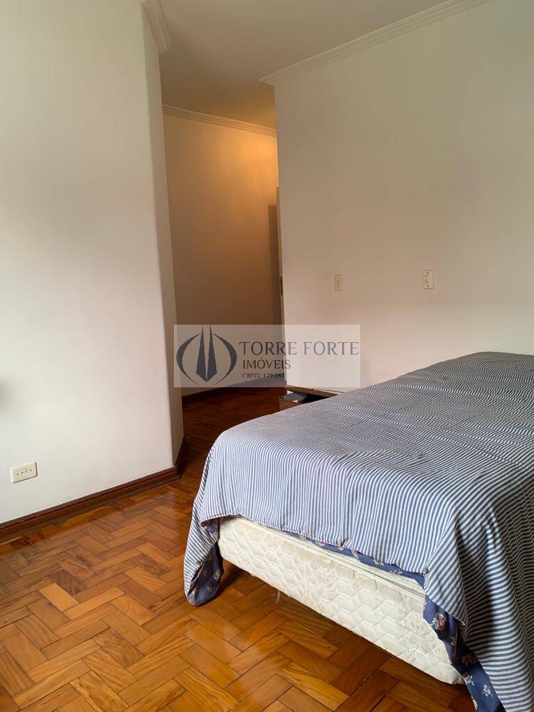 Casa à venda com 3 quartos, 250m² - Foto 20