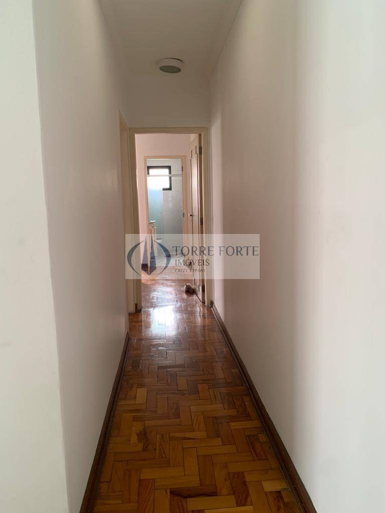 Casa à venda com 3 quartos, 250m² - Foto 29