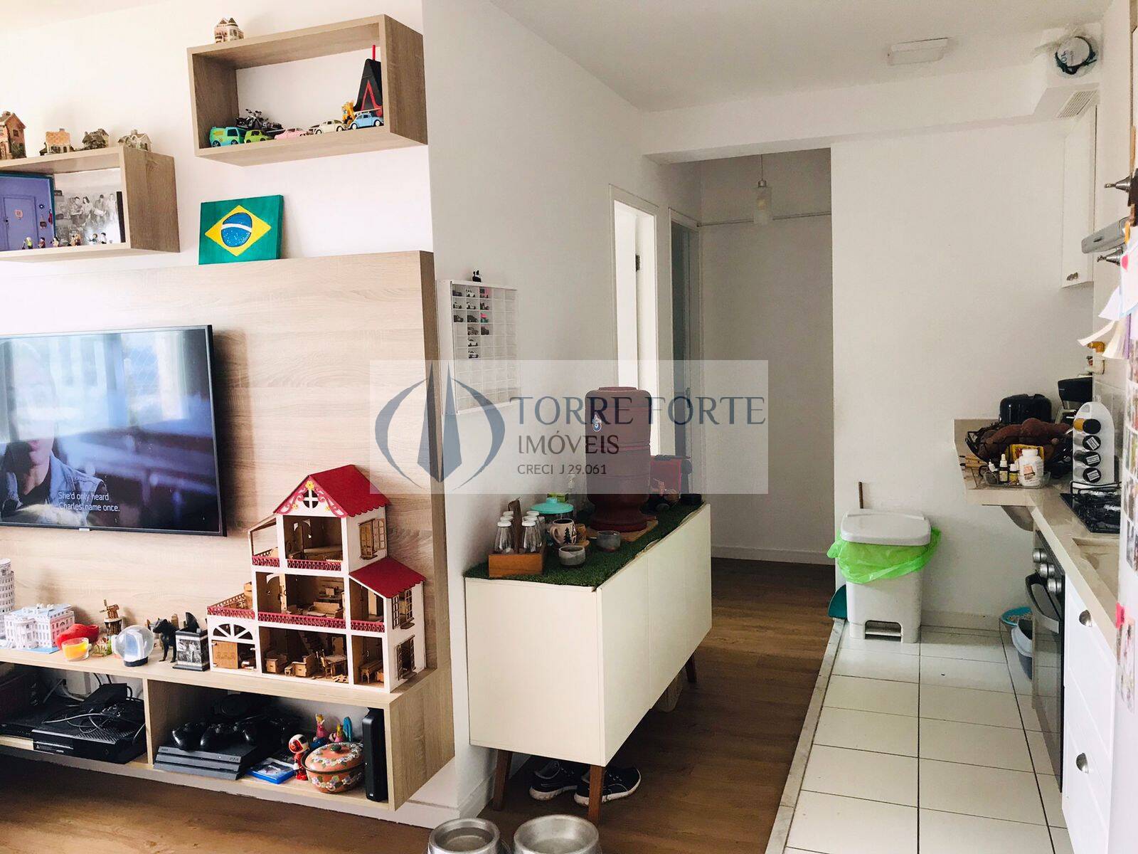 Apartamento à venda com 2 quartos, 40m² - Foto 2