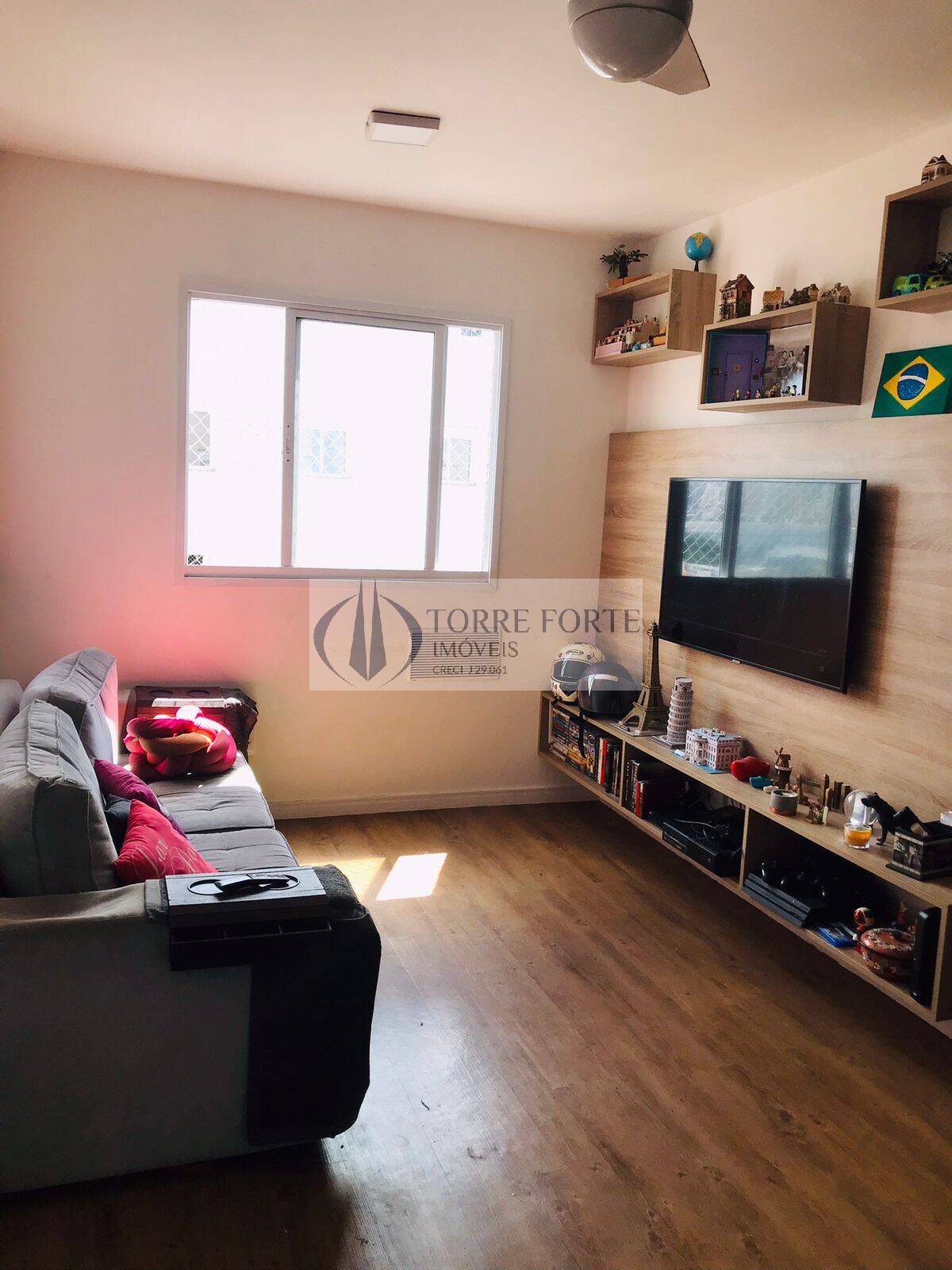 Apartamento à venda com 2 quartos, 40m² - Foto 3