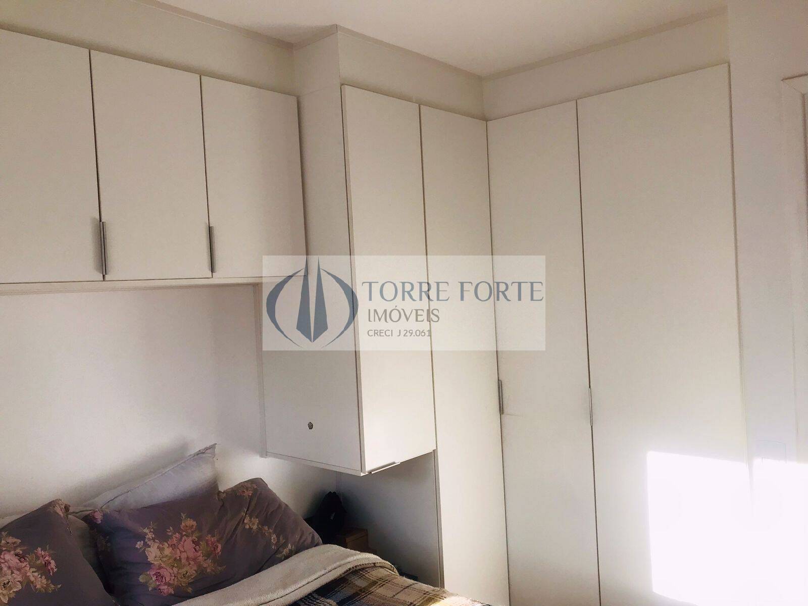 Apartamento à venda com 2 quartos, 40m² - Foto 10