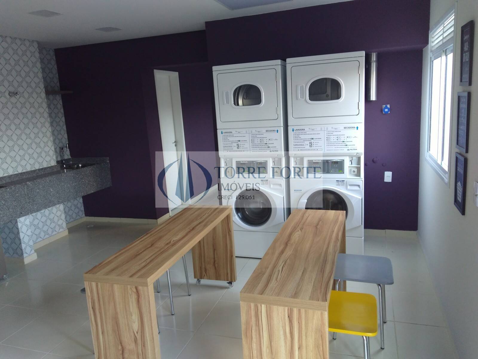 Apartamento à venda com 2 quartos, 40m² - Foto 25