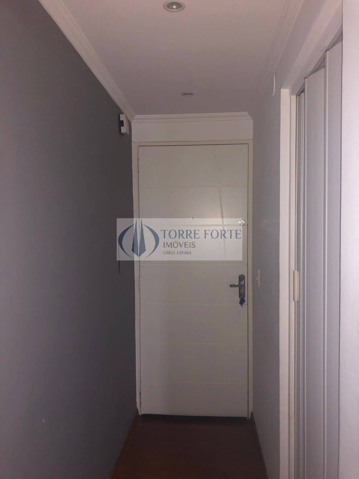 Apartamento à venda com 2 quartos, 50m² - Foto 2