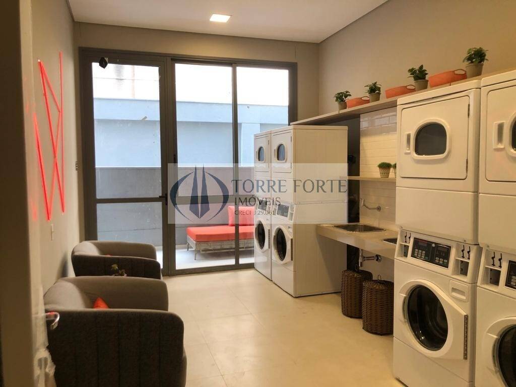 Apartamento à venda com 1 quarto, 42m² - Foto 10