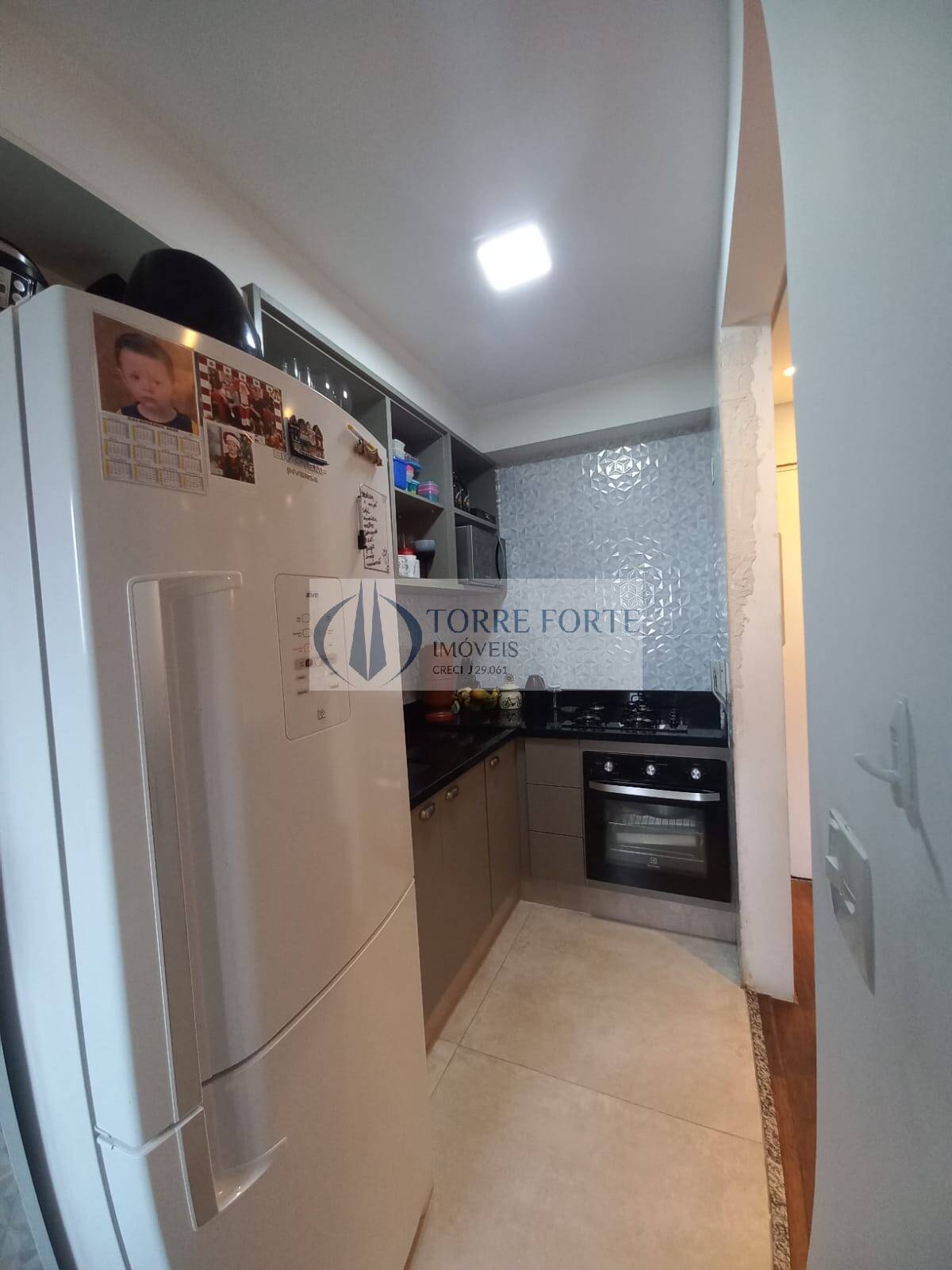 Apartamento à venda com 2 quartos, 48m² - Foto 4