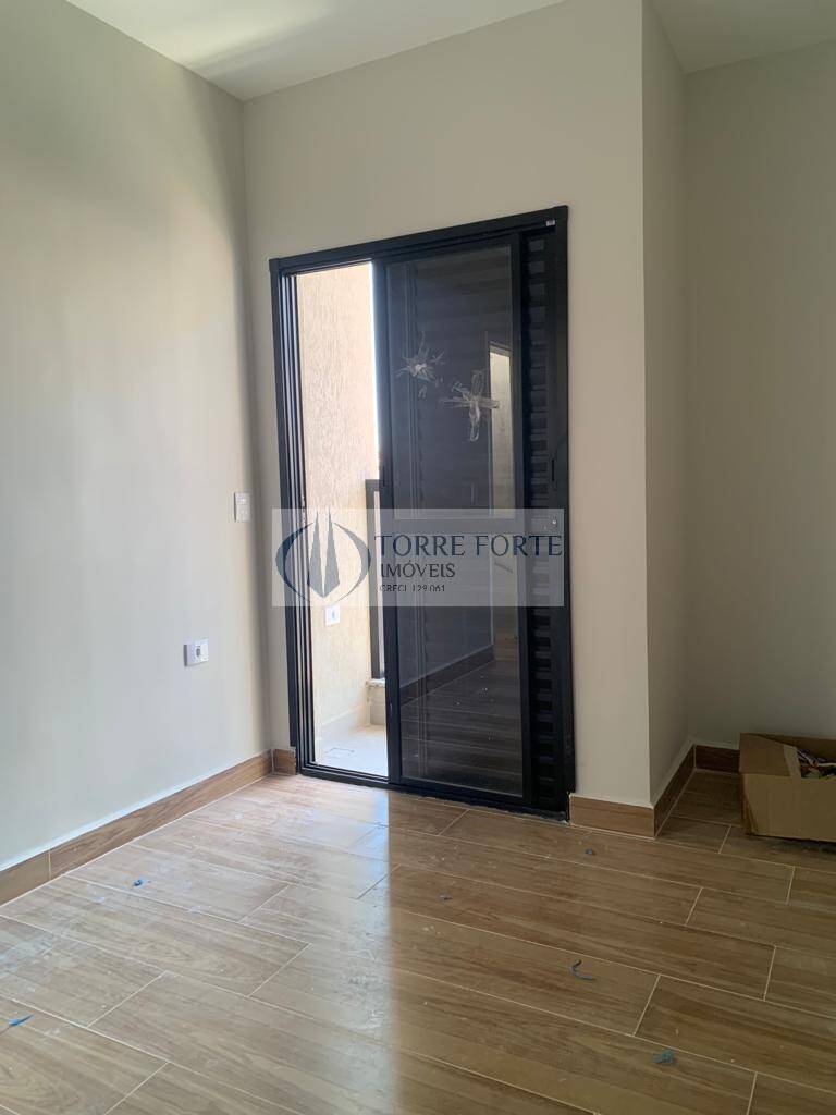 Casa à venda com 2 quartos, 80m² - Foto 12