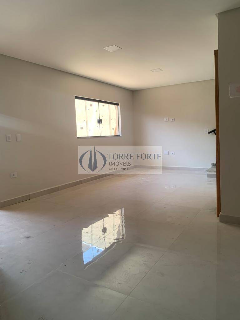 Casa à venda com 2 quartos, 80m² - Foto 16