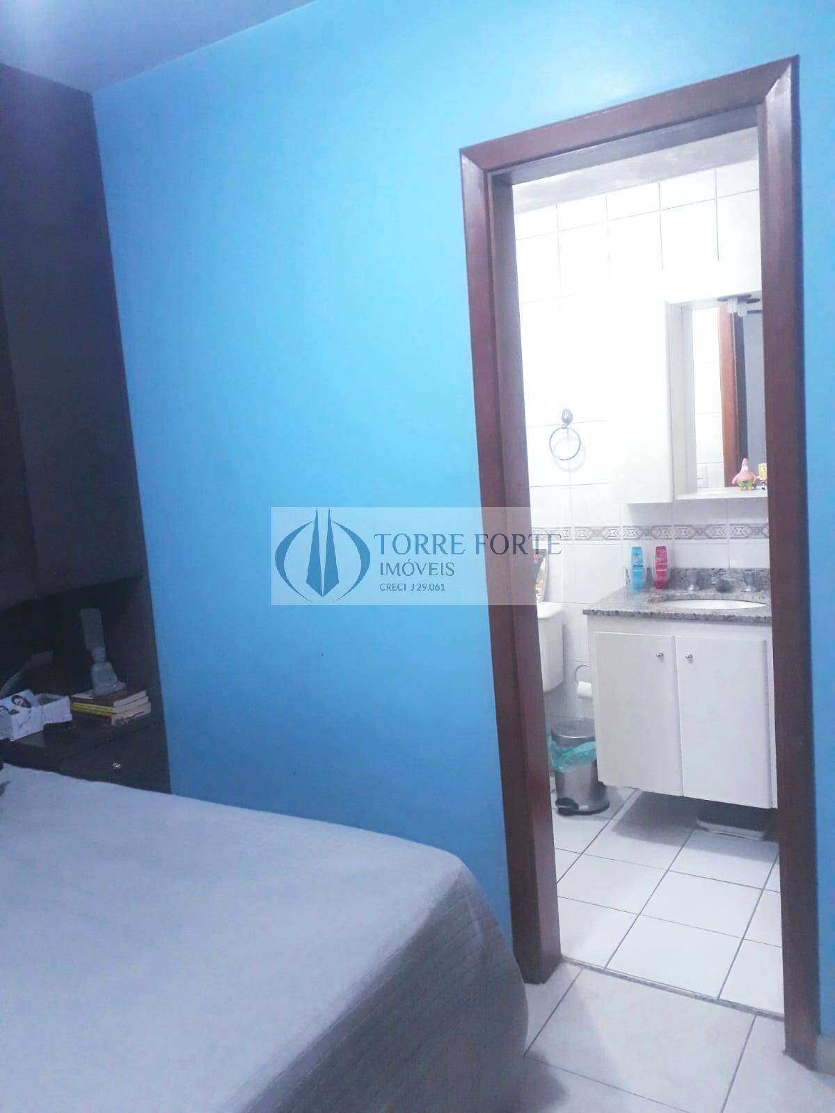 Apartamento à venda com 3 quartos, 85m² - Foto 13