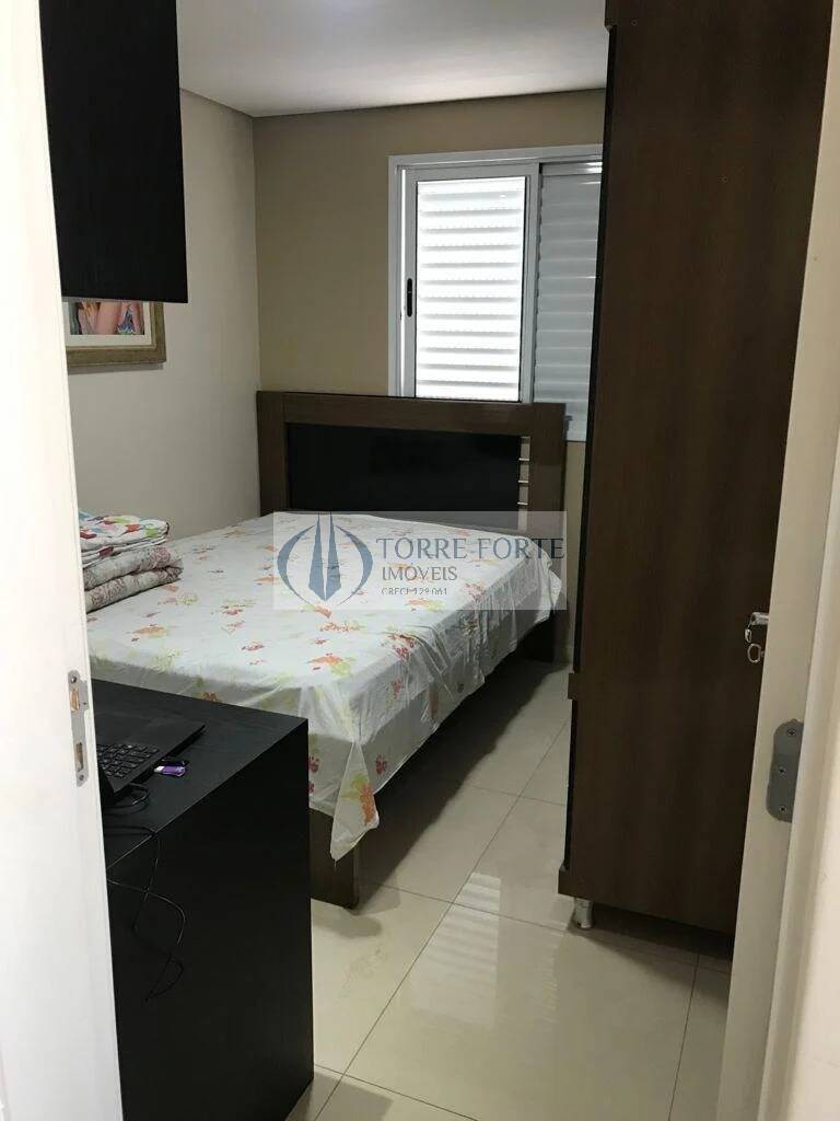 Apartamento à venda com 2 quartos, 64m² - Foto 21