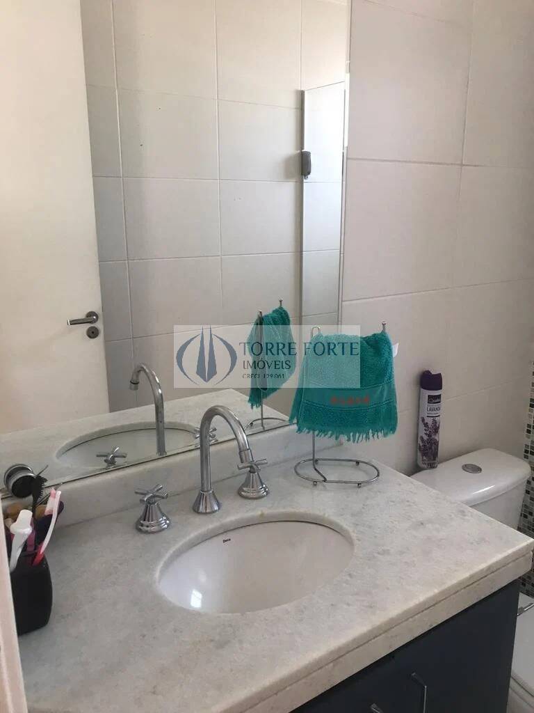 Apartamento à venda com 2 quartos, 64m² - Foto 25