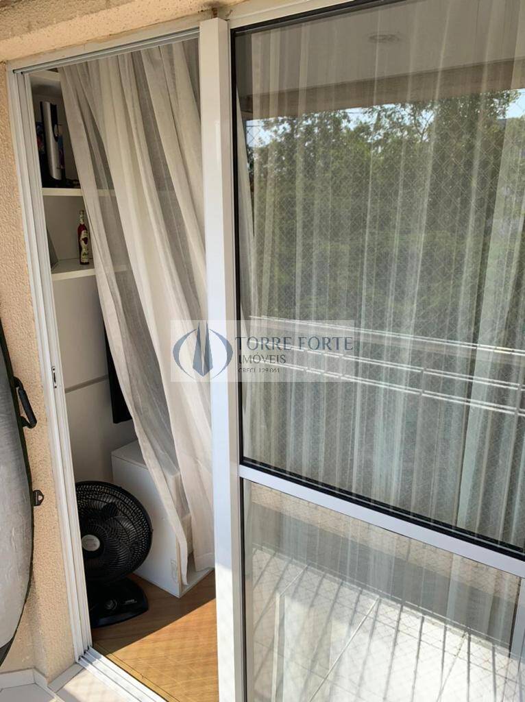 Apartamento à venda com 3 quartos, 61m² - Foto 15