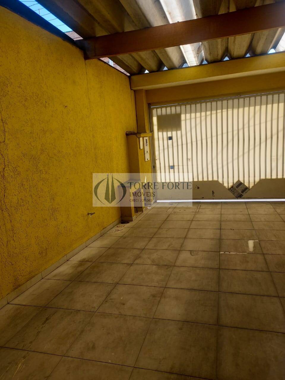 Sobrado à venda com 3 quartos, 125m² - Foto 2