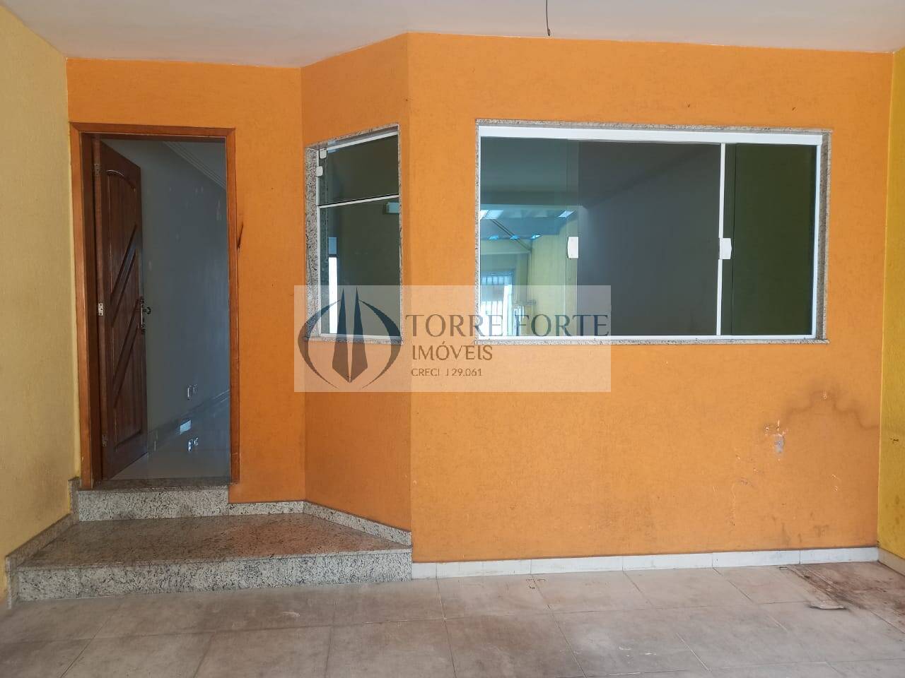 Sobrado à venda com 3 quartos, 125m² - Foto 1