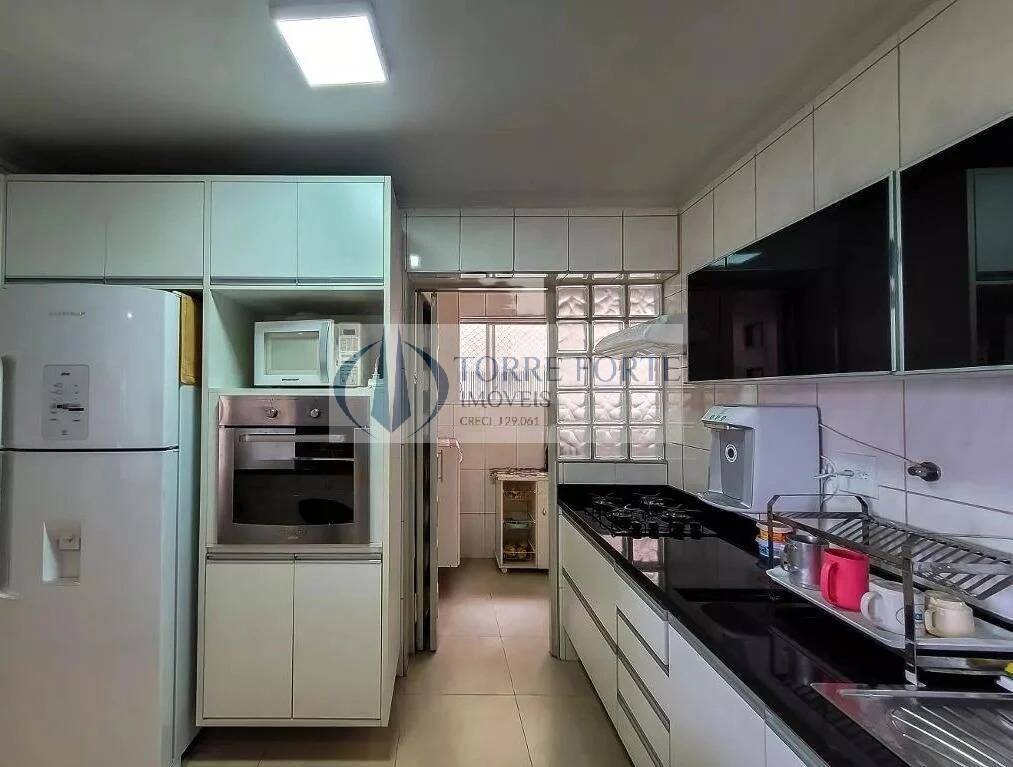 Apartamento à venda com 3 quartos, 85m² - Foto 4