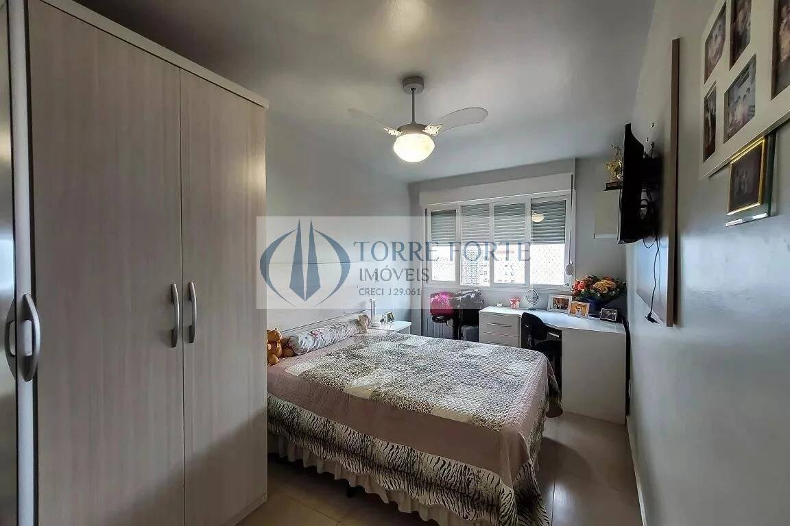 Apartamento à venda com 3 quartos, 85m² - Foto 12