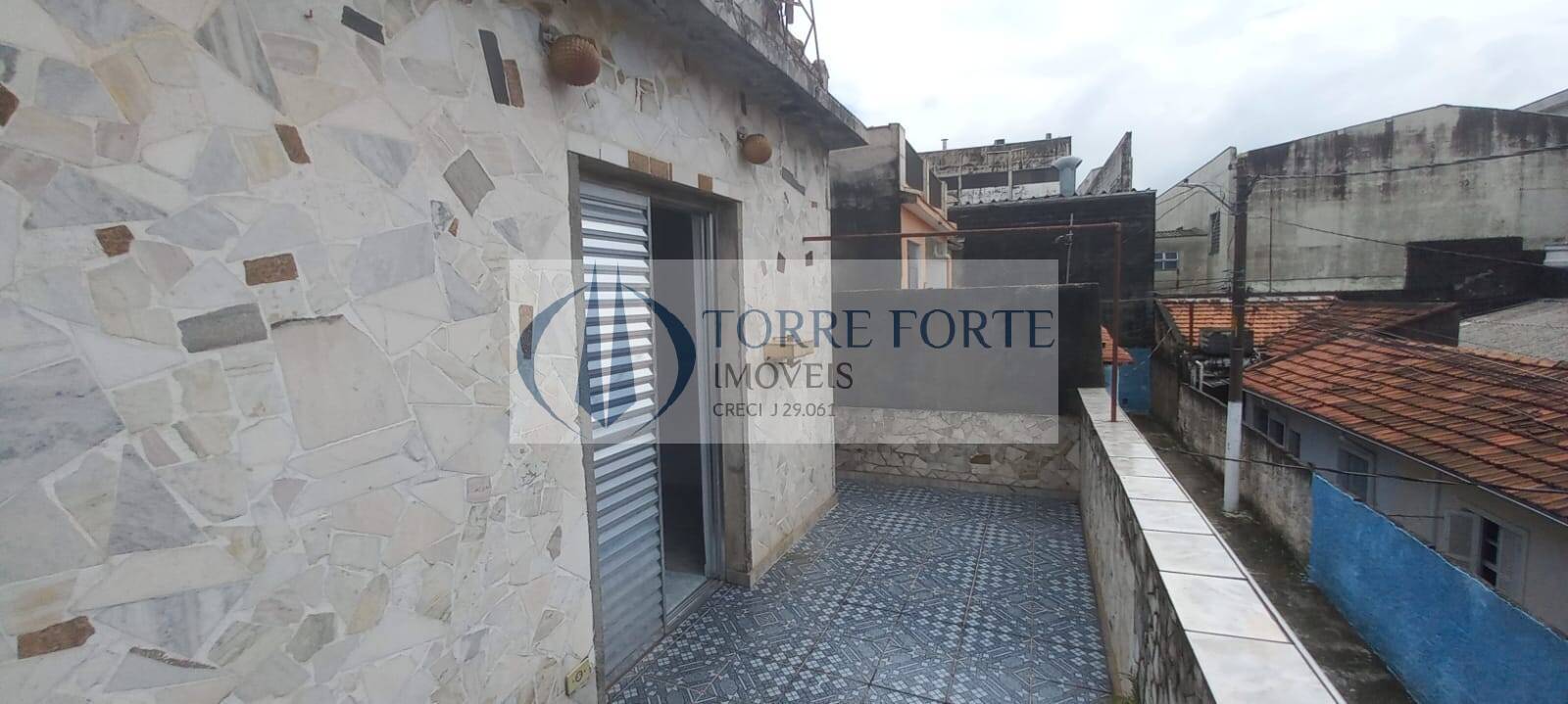 Sobrado à venda com 3 quartos, 121m² - Foto 2