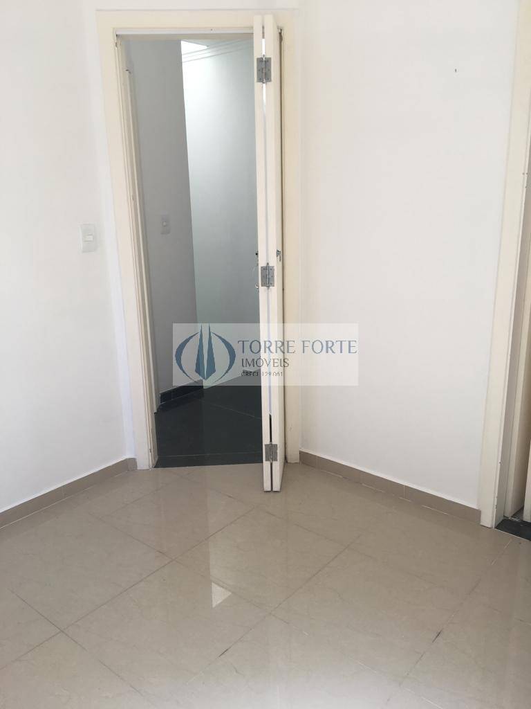 Casa à venda com 3 quartos, 130m² - Foto 14