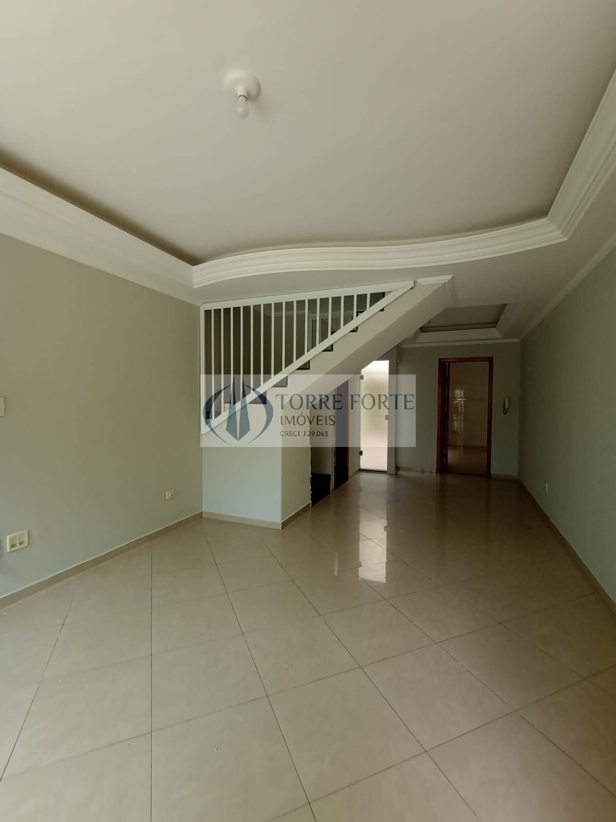 Sobrado à venda com 3 quartos, 150m² - Foto 3