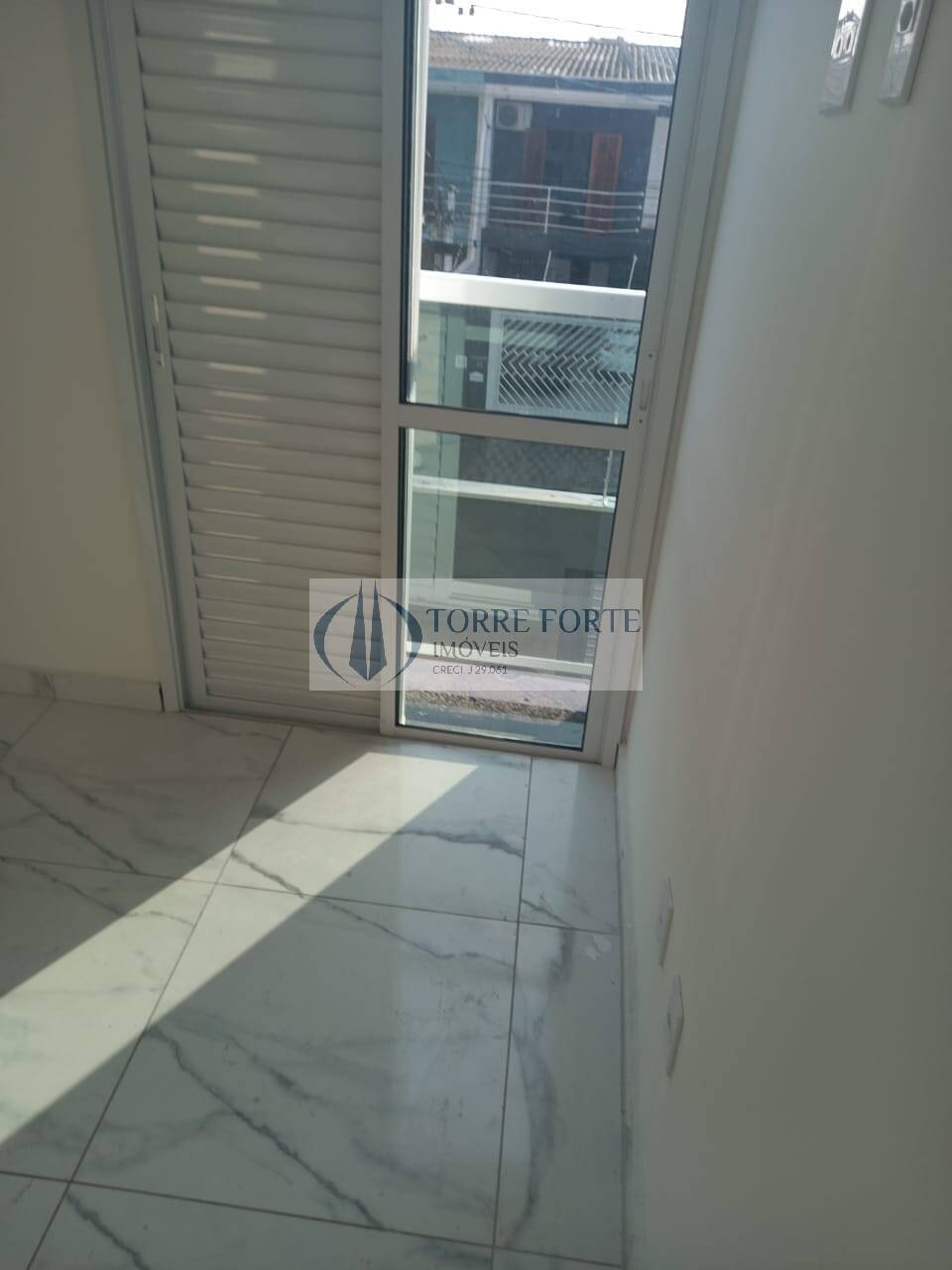 Apartamento à venda com 2 quartos, 52m² - Foto 11