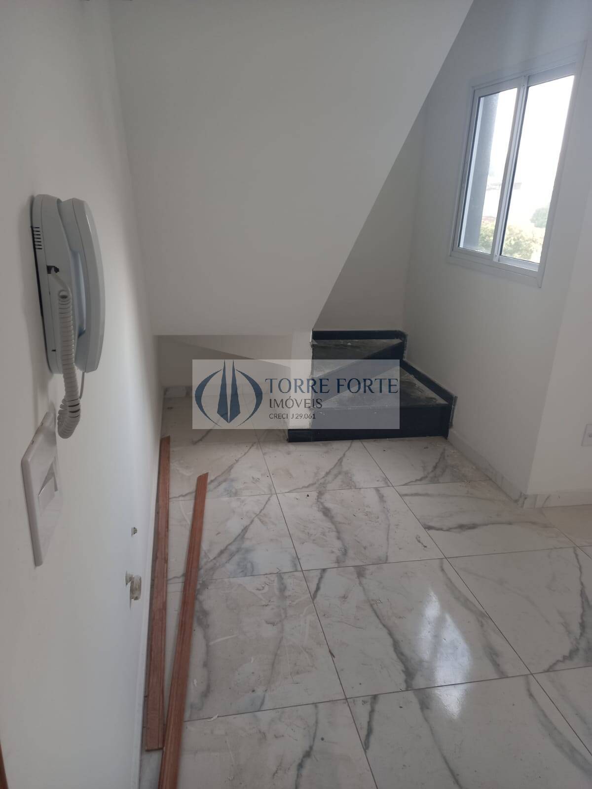 Apartamento à venda com 2 quartos, 106m² - Foto 3