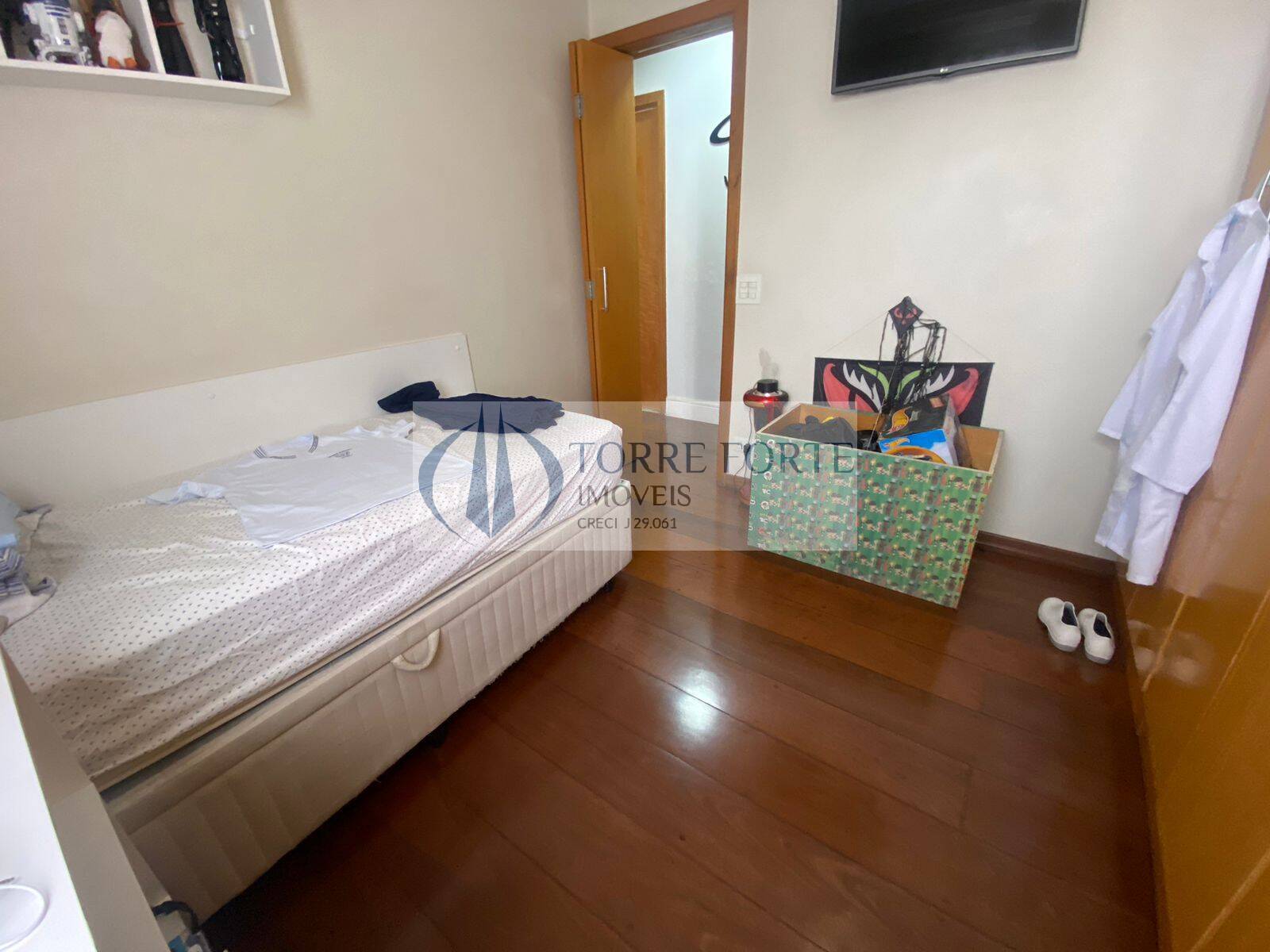 Apartamento à venda com 3 quartos, 74m² - Foto 8