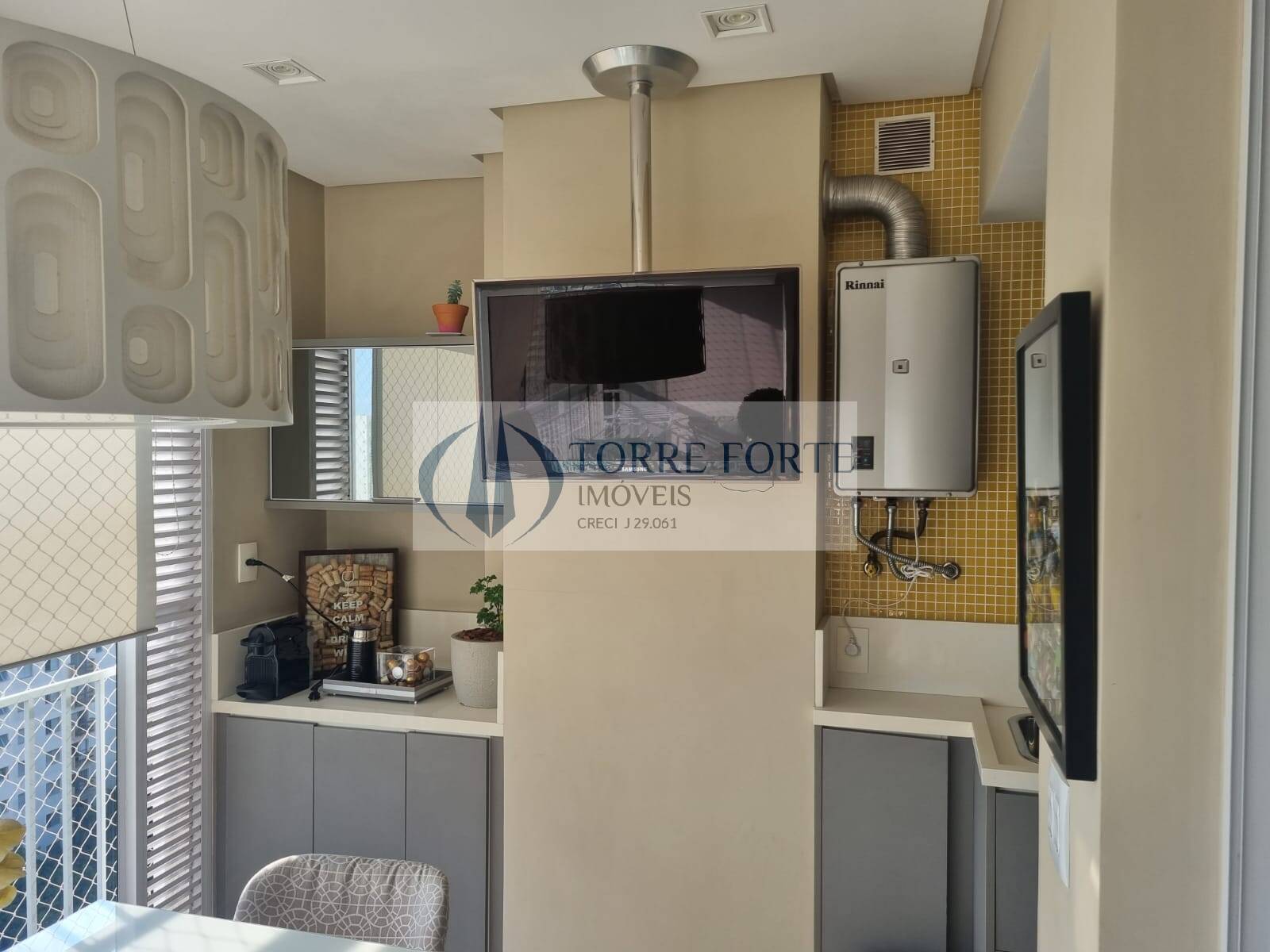 Apartamento à venda com 2 quartos, 68m² - Foto 5