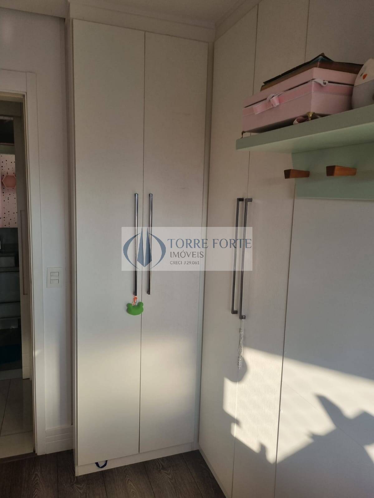 Apartamento à venda com 2 quartos, 68m² - Foto 31