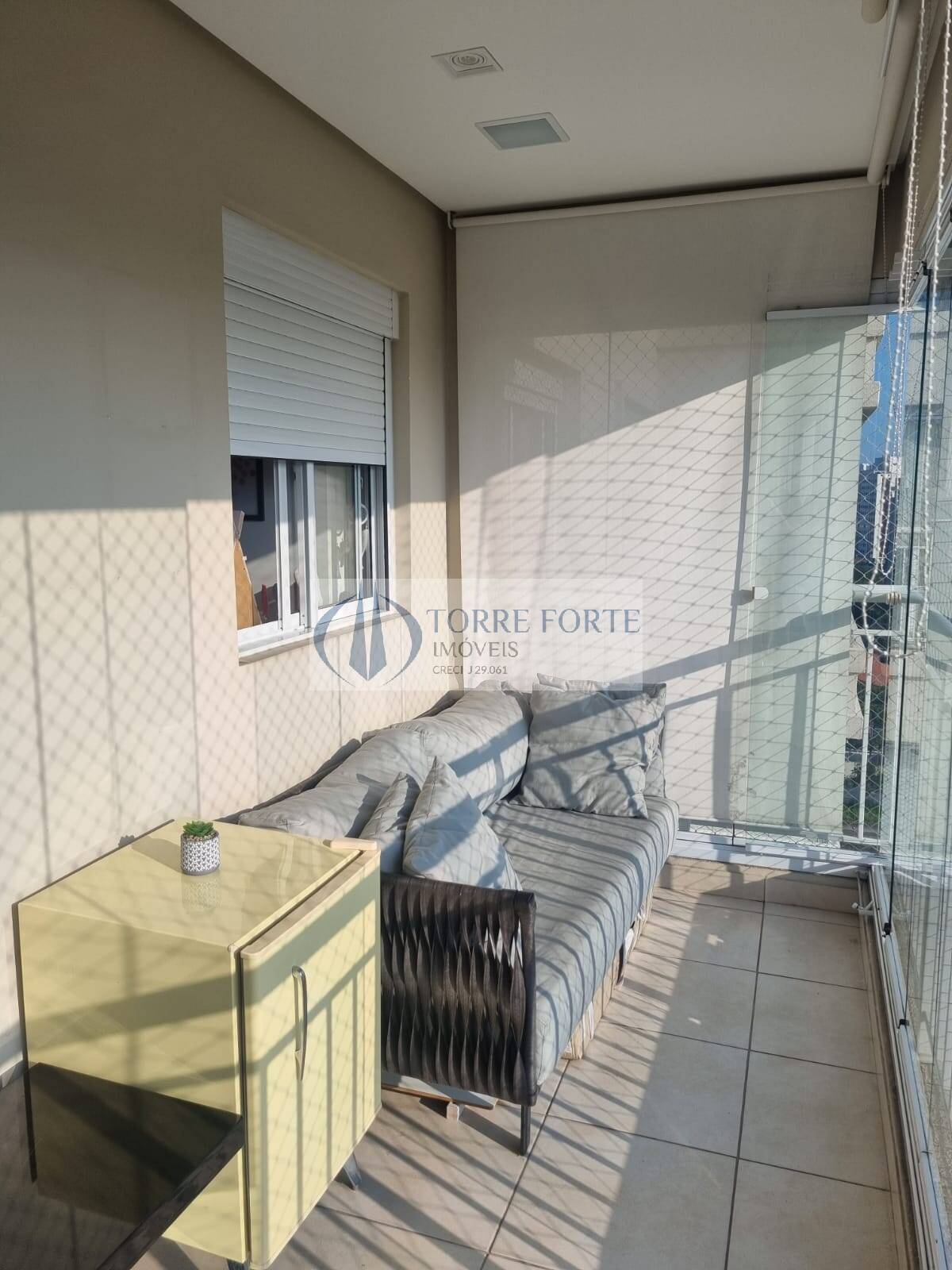 Apartamento à venda com 2 quartos, 68m² - Foto 35