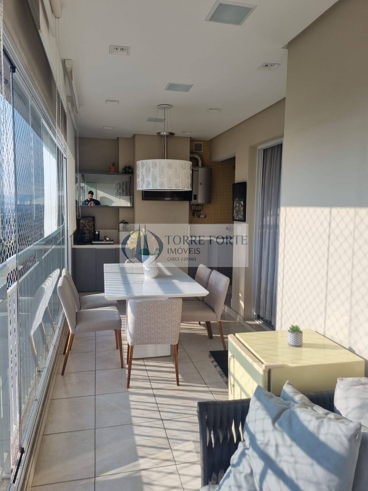 Apartamento à venda com 2 quartos, 68m² - Foto 34