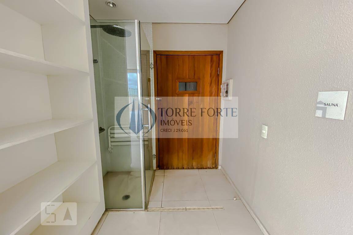 Apartamento à venda com 2 quartos, 68m² - Foto 42