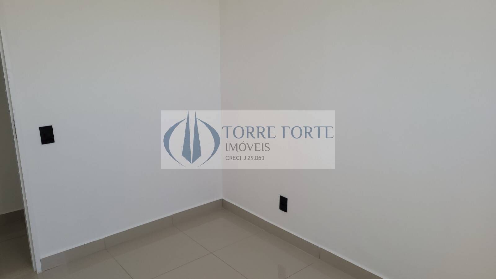 Apartamento à venda com 3 quartos, 75m² - Foto 5