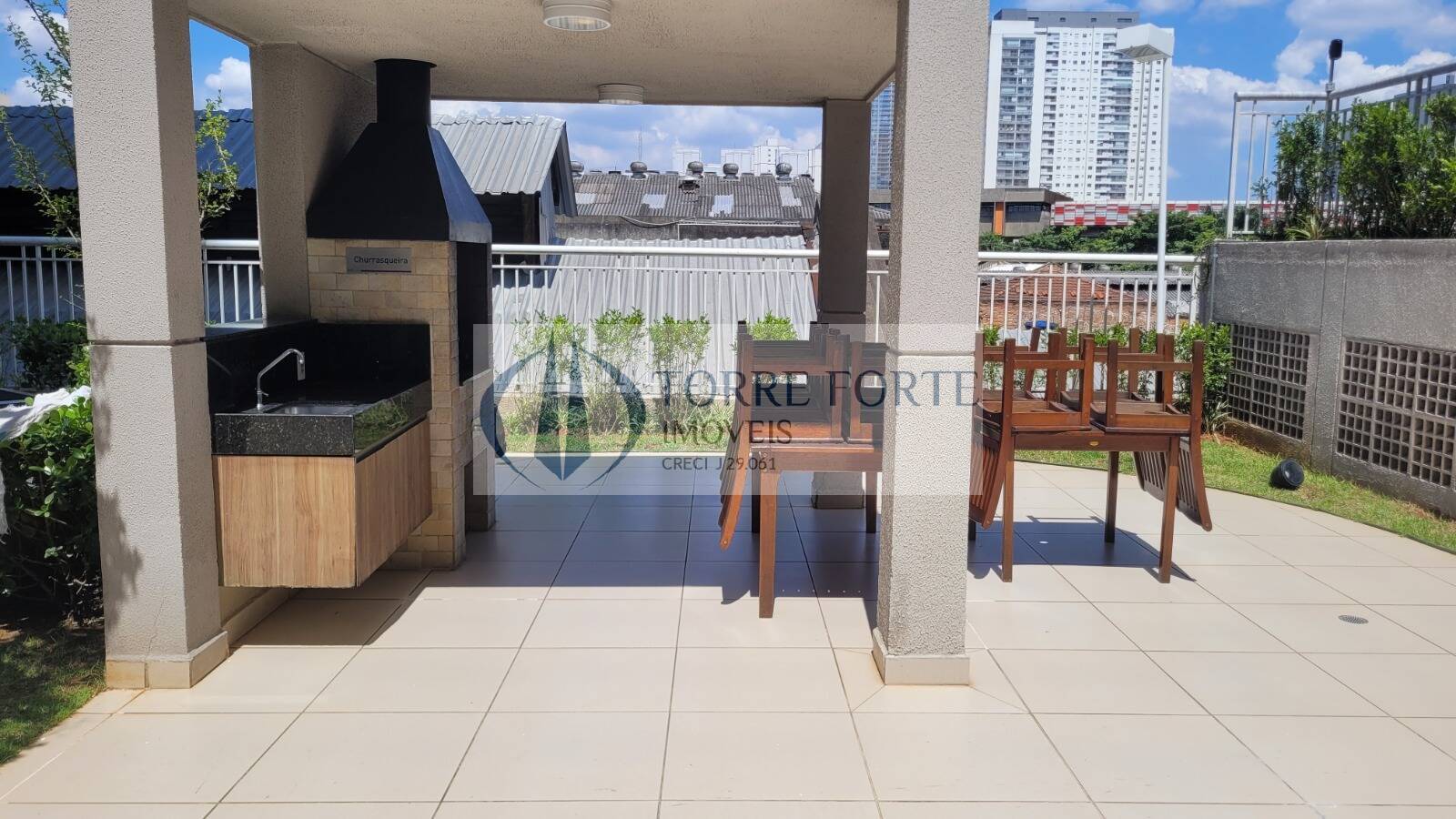 Apartamento à venda com 3 quartos, 75m² - Foto 14