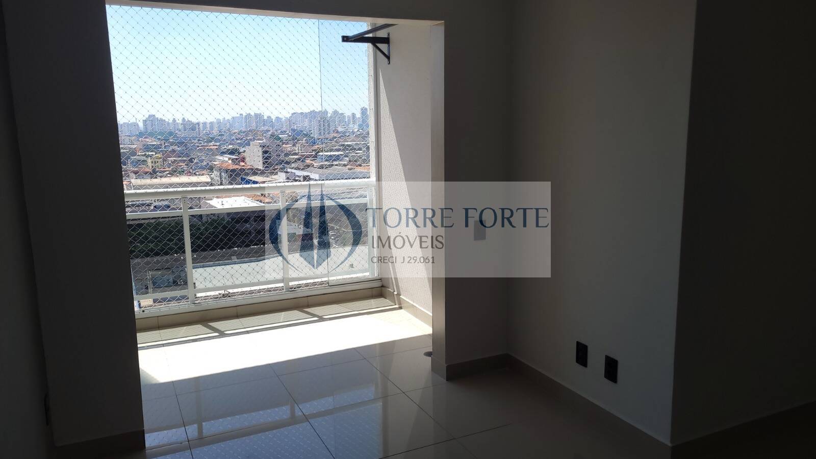 Apartamento à venda com 3 quartos, 75m² - Foto 24