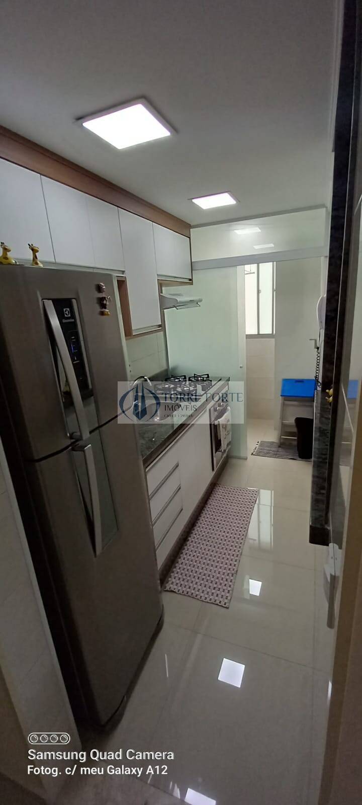 Apartamento à venda com 2 quartos, 44m² - Foto 10