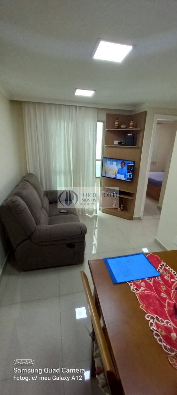 Apartamento à venda com 2 quartos, 44m² - Foto 2