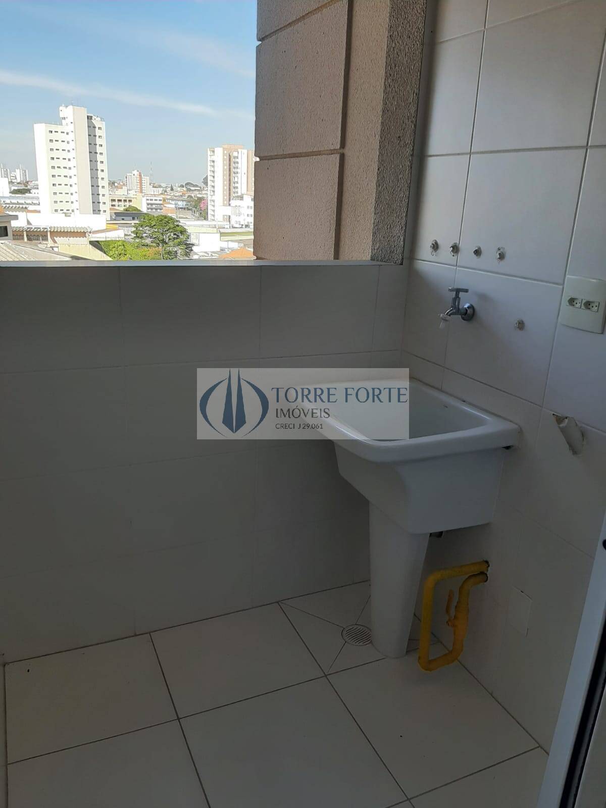 Apartamento à venda com 3 quartos, 82m² - Foto 4