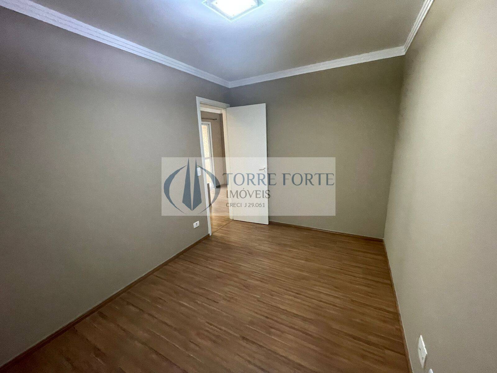 Apartamento à venda e aluguel com 2 quartos, 55m² - Foto 3