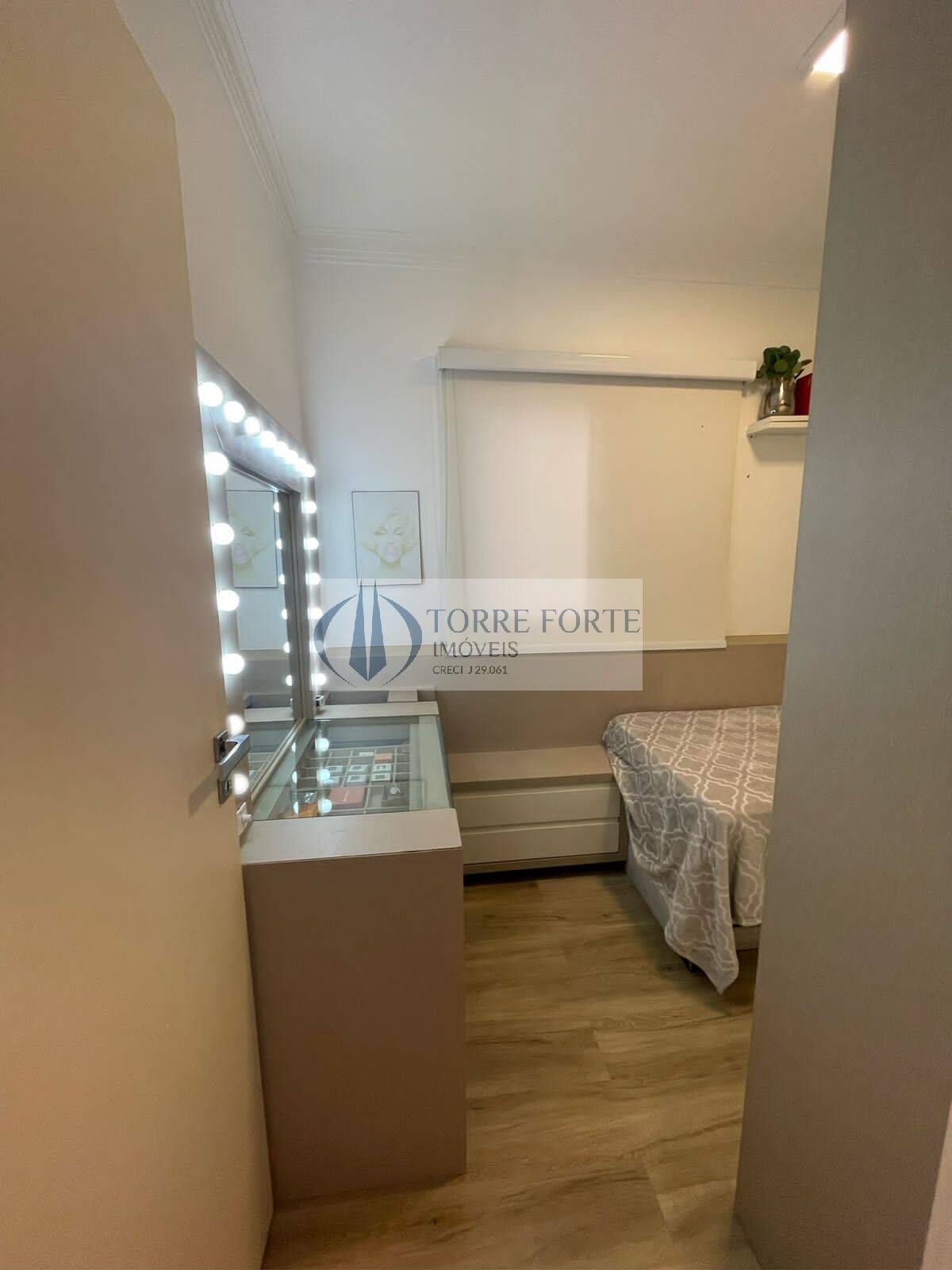 Apartamento à venda com 3 quartos, 220m² - Foto 15