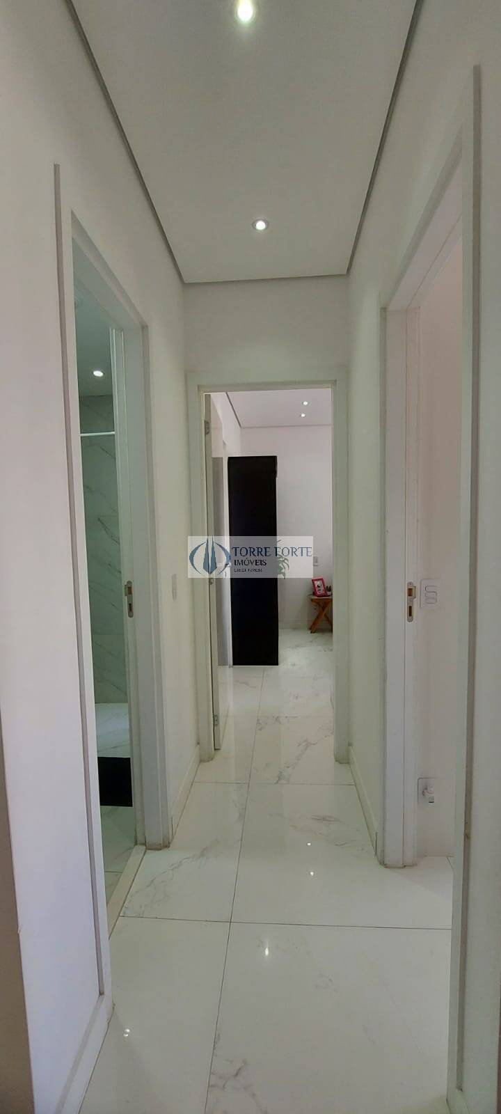 Apartamento à venda com 2 quartos, 59m² - Foto 11