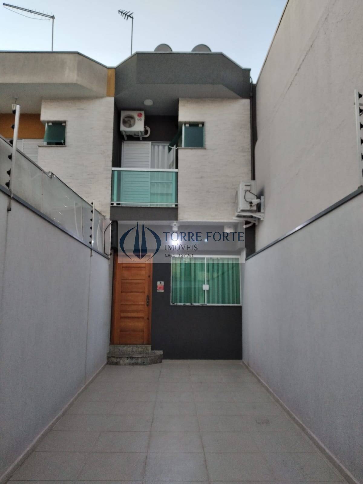 Sobrado à venda com 2 quartos, 84m² - Foto 2