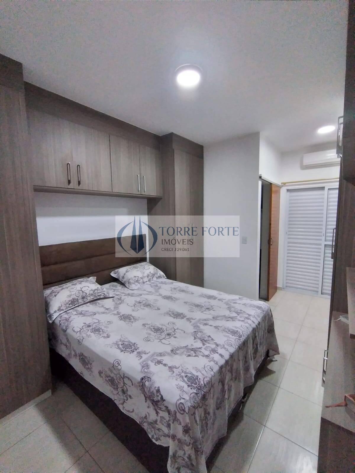 Sobrado à venda com 2 quartos, 84m² - Foto 28