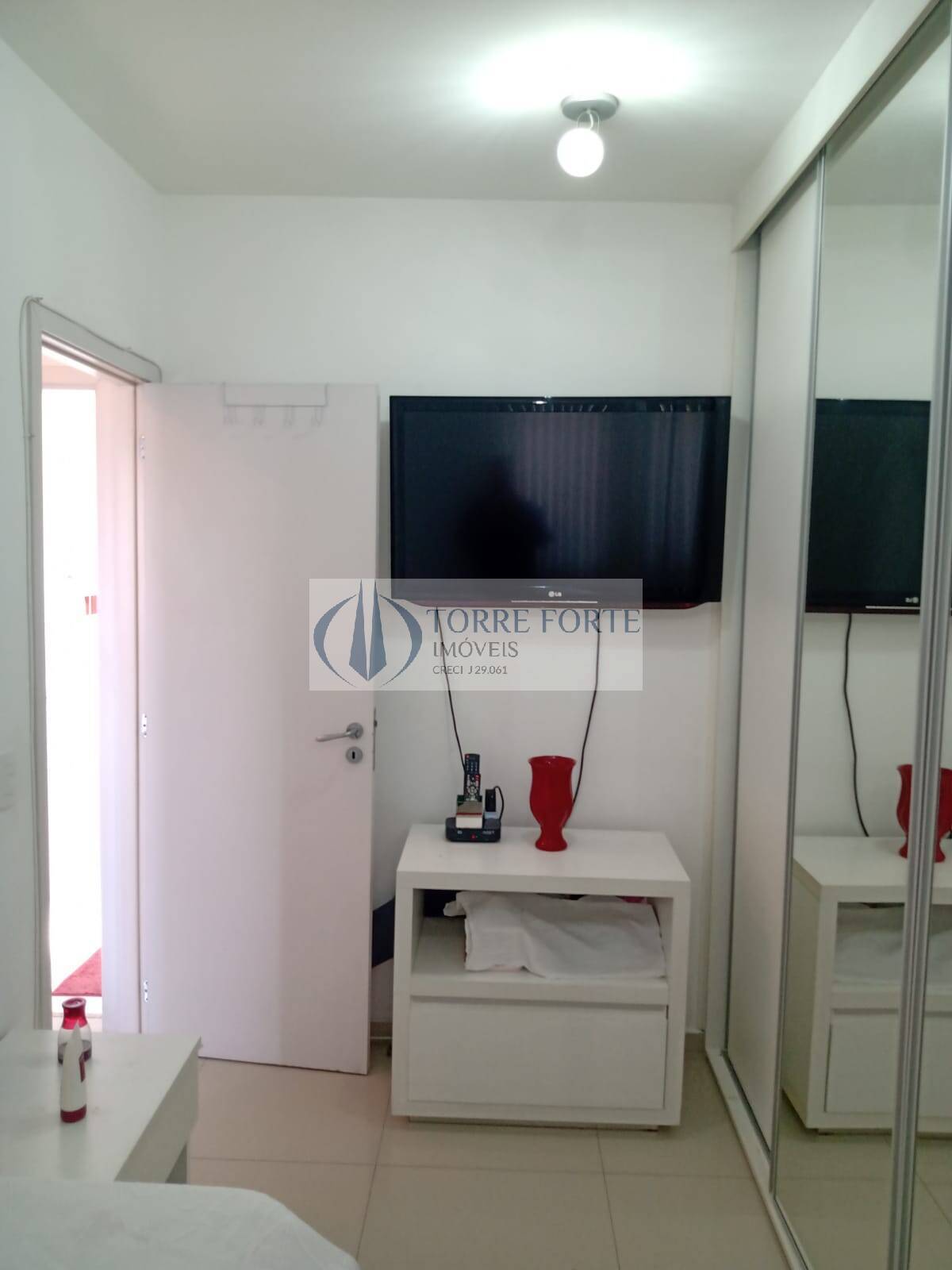 Apartamento à venda com 2 quartos, 60m² - Foto 6