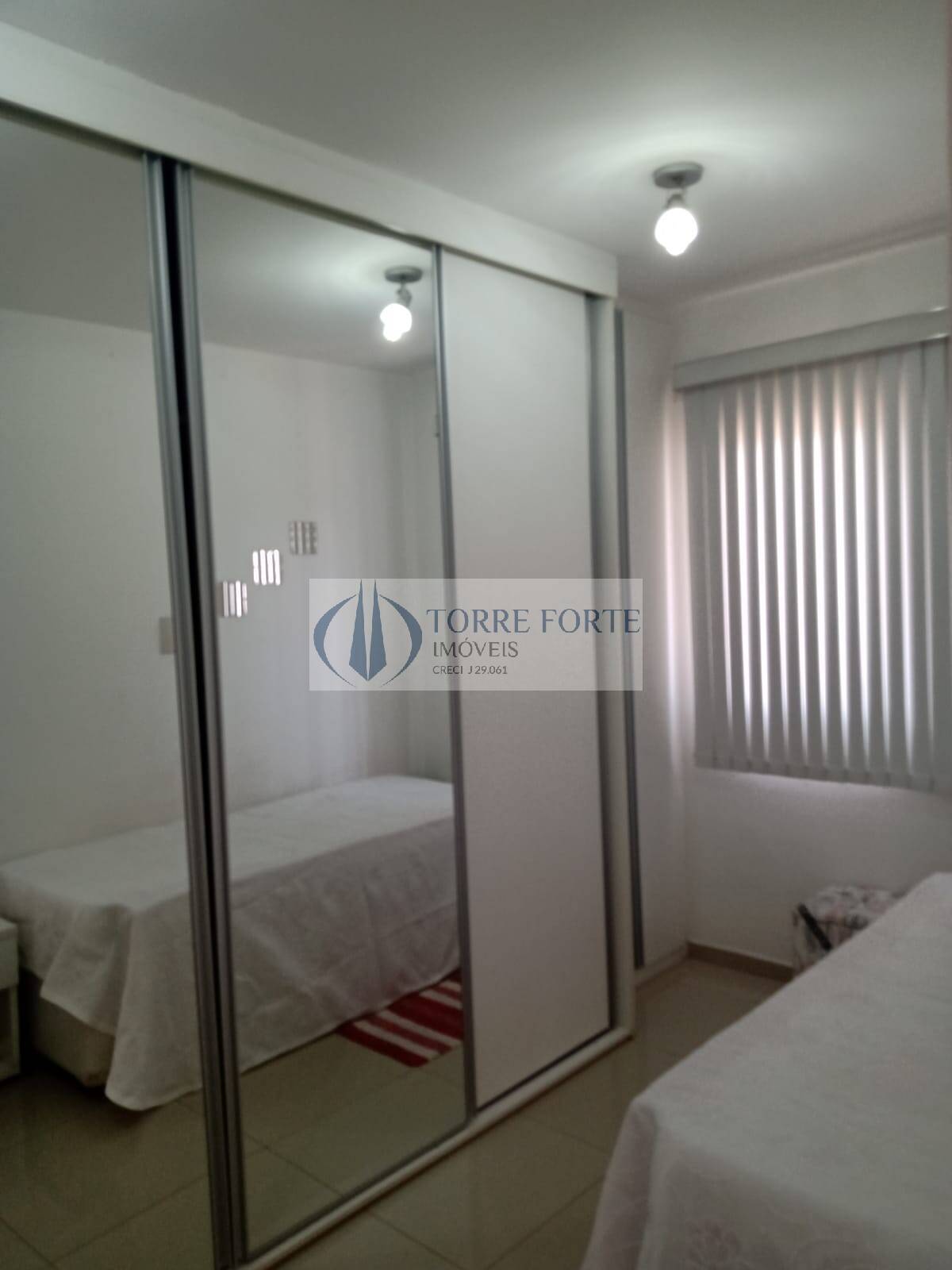 Apartamento à venda com 2 quartos, 60m² - Foto 14