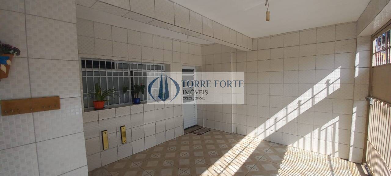 Sobrado para alugar com 4 quartos, 114m² - Foto 4