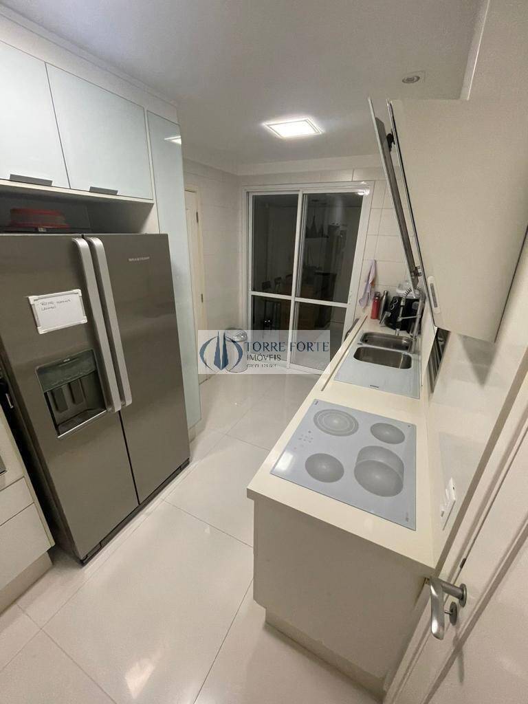 Apartamento à venda com 3 quartos, 152m² - Foto 4