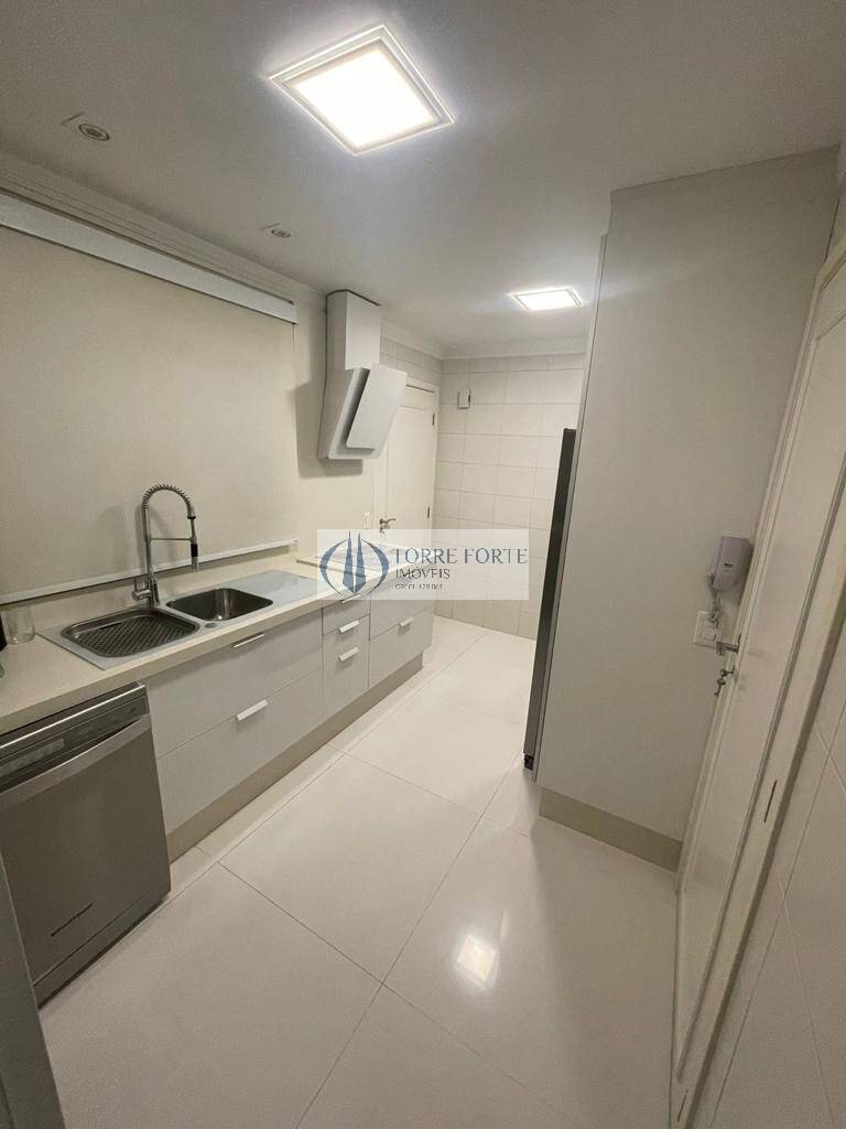 Apartamento à venda com 3 quartos, 152m² - Foto 5