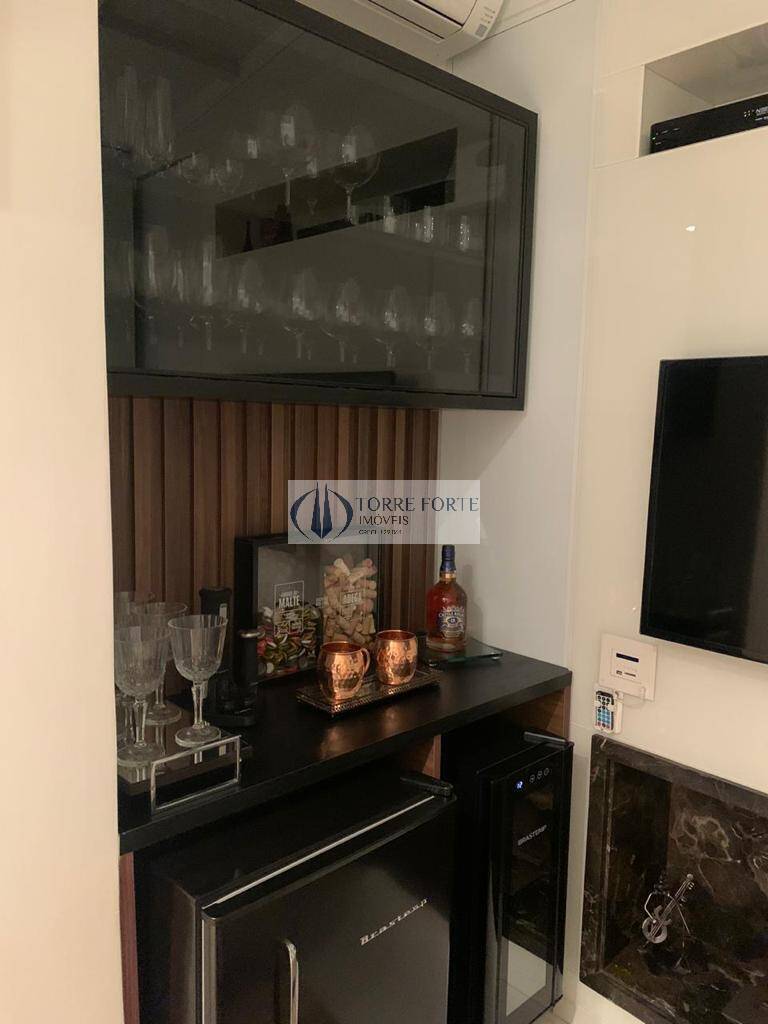 Apartamento à venda com 3 quartos, 152m² - Foto 19